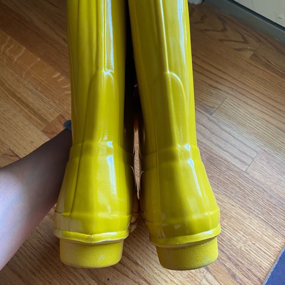 Hunter Yellow Gloss Tall Rain Boots - Picture 7 of 8